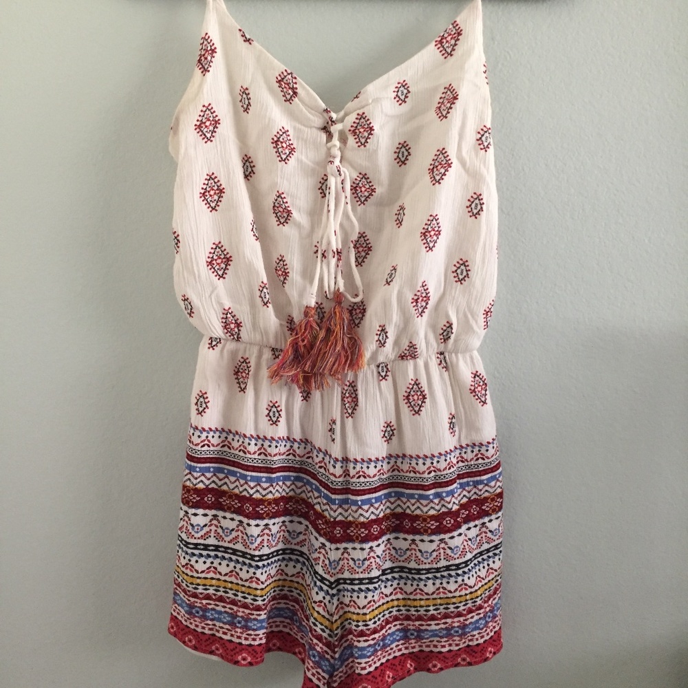 Patterned romper